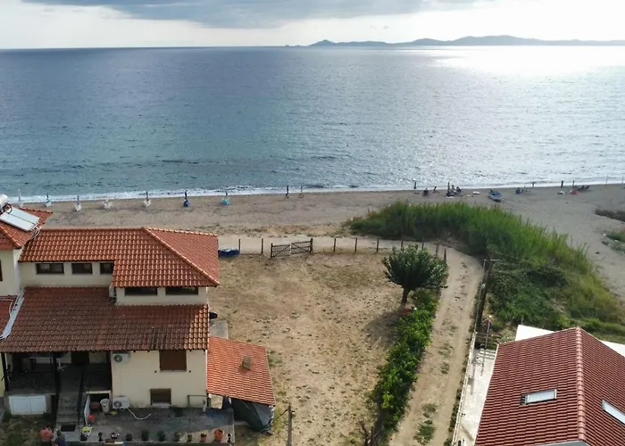 Spirou Maisonette On The *