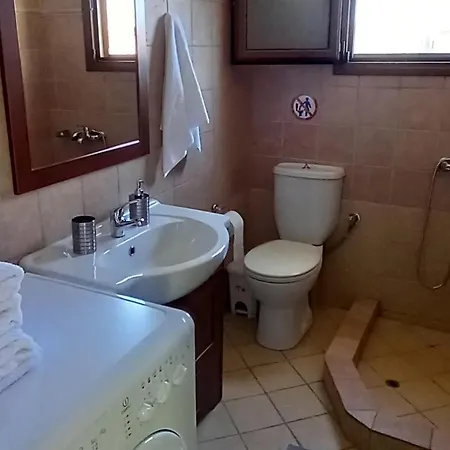 Spirou Maisonette On The * Иериссос