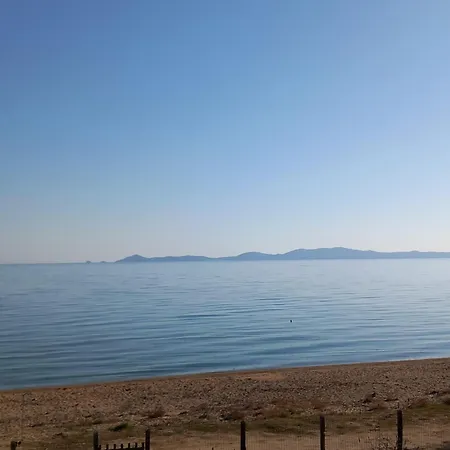 Spirou Maisonette On The Апартаменты